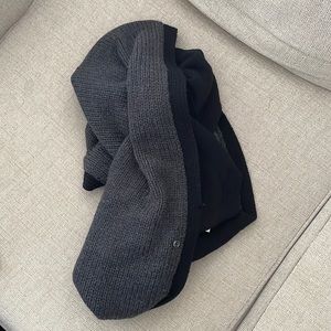 LuLuLemon Infinity Scarf - reversible.